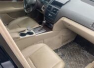 MERCEDEZ C 300 2009
