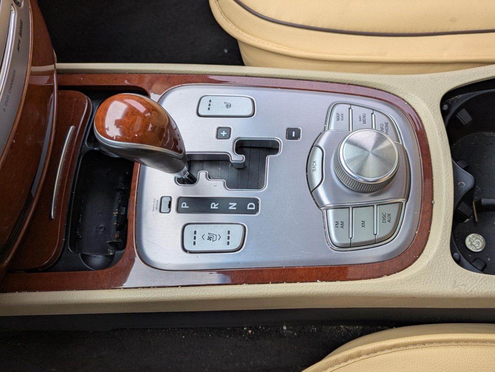 HYUNDAI GENESIS 2013