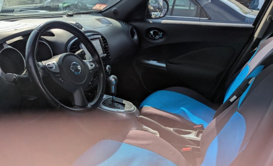 NISSAN JUKE 2011